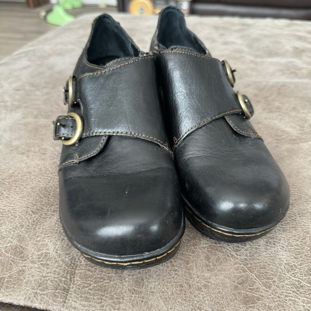 boc Black Leather Buckle Mule
